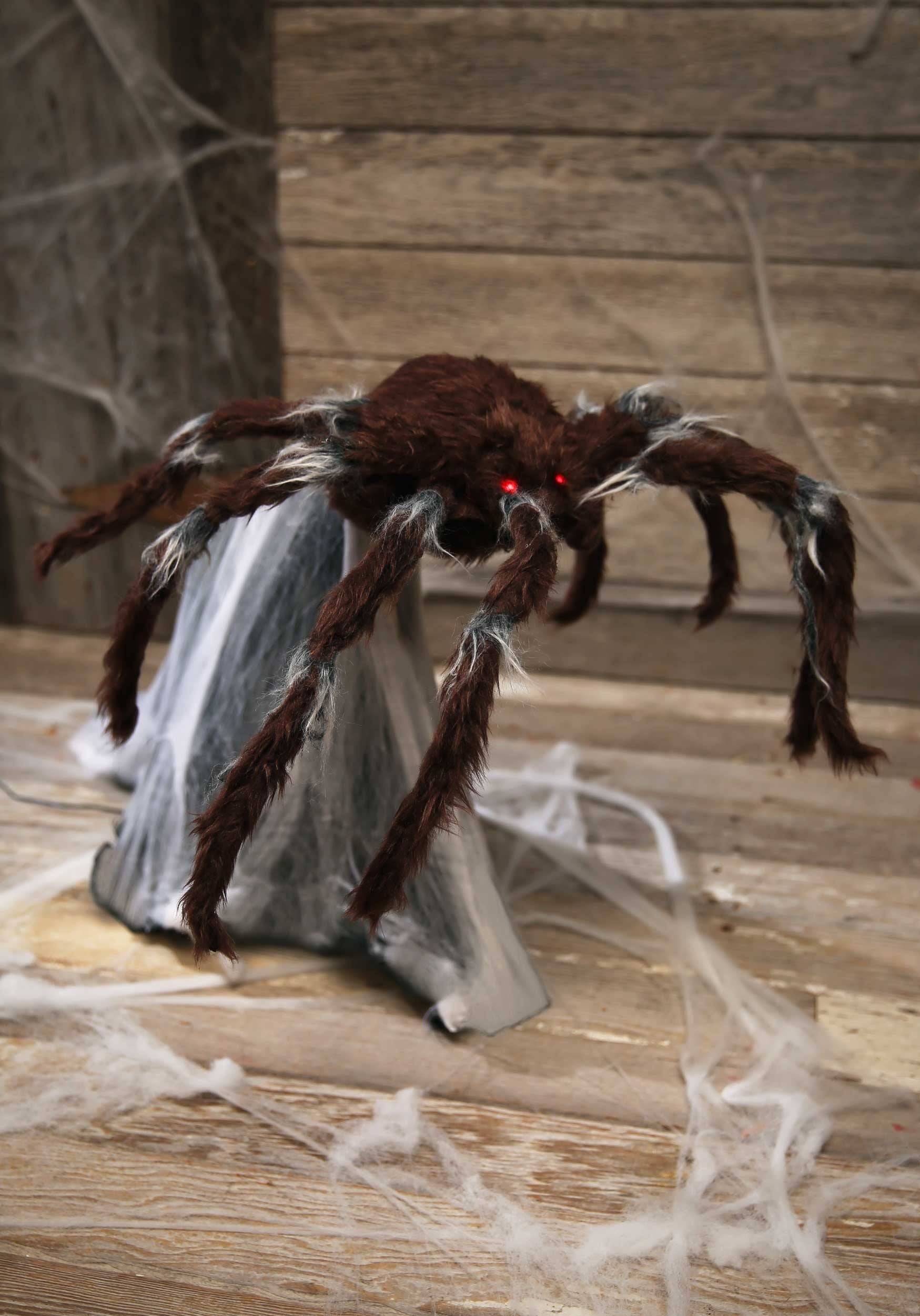 Animated Brown Jumping Spider Halloween Decoration